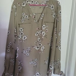 Maurices long sleeve blouse size 3
